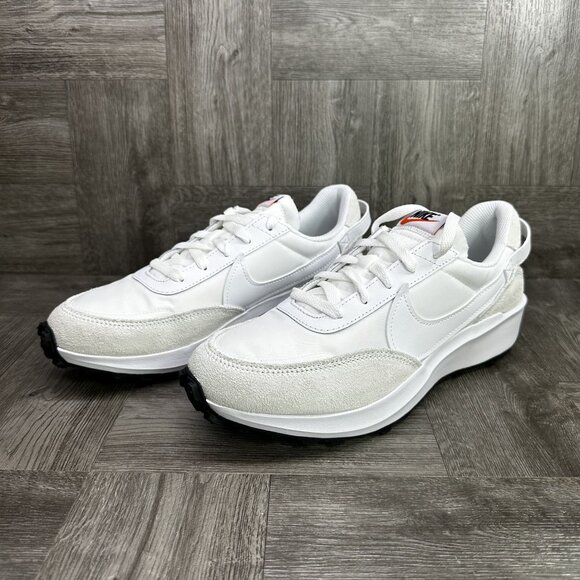 Nike Waffle Debut Women's size 12/Men size 10.5 White Running Shoes - Picture 4 of 8